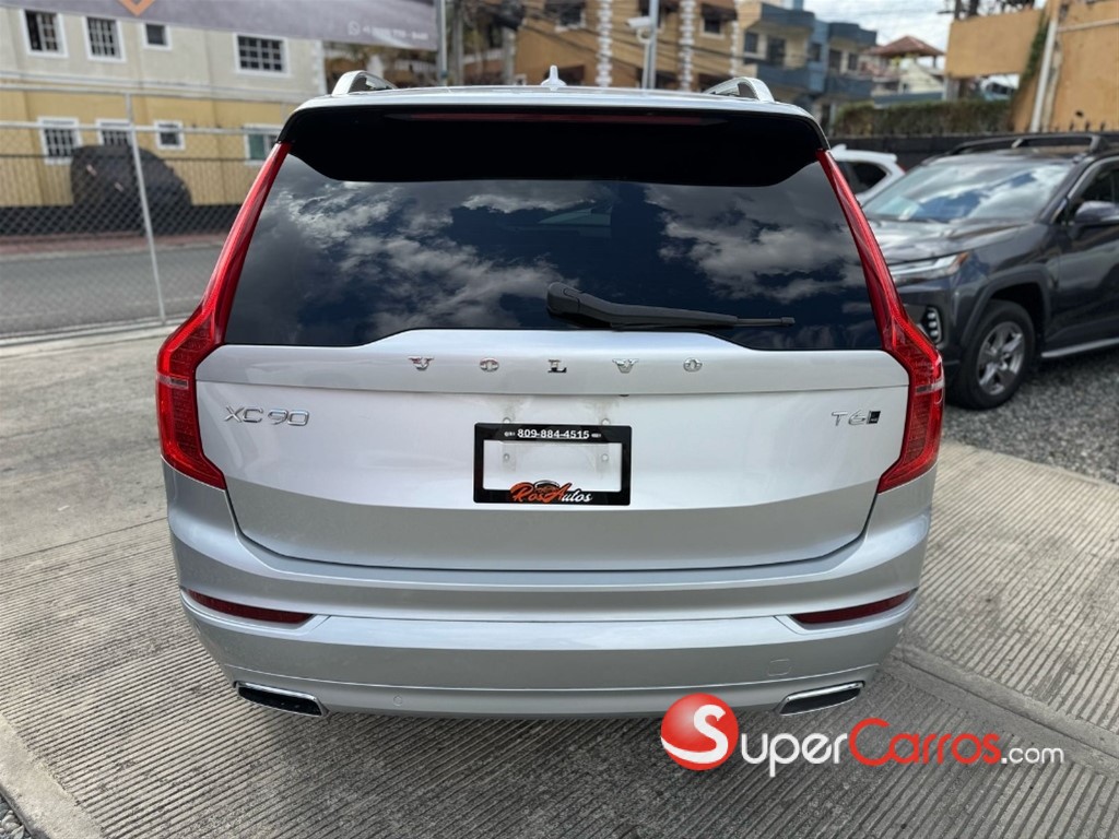 2019 Volvo XC90 Momentum T6 — foto 5 / 10