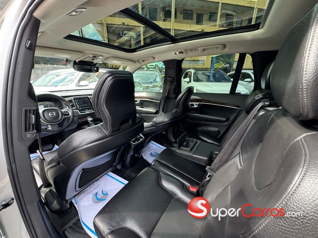 2019 Volvo XC90 Momentum T6 — foto 7 / 10