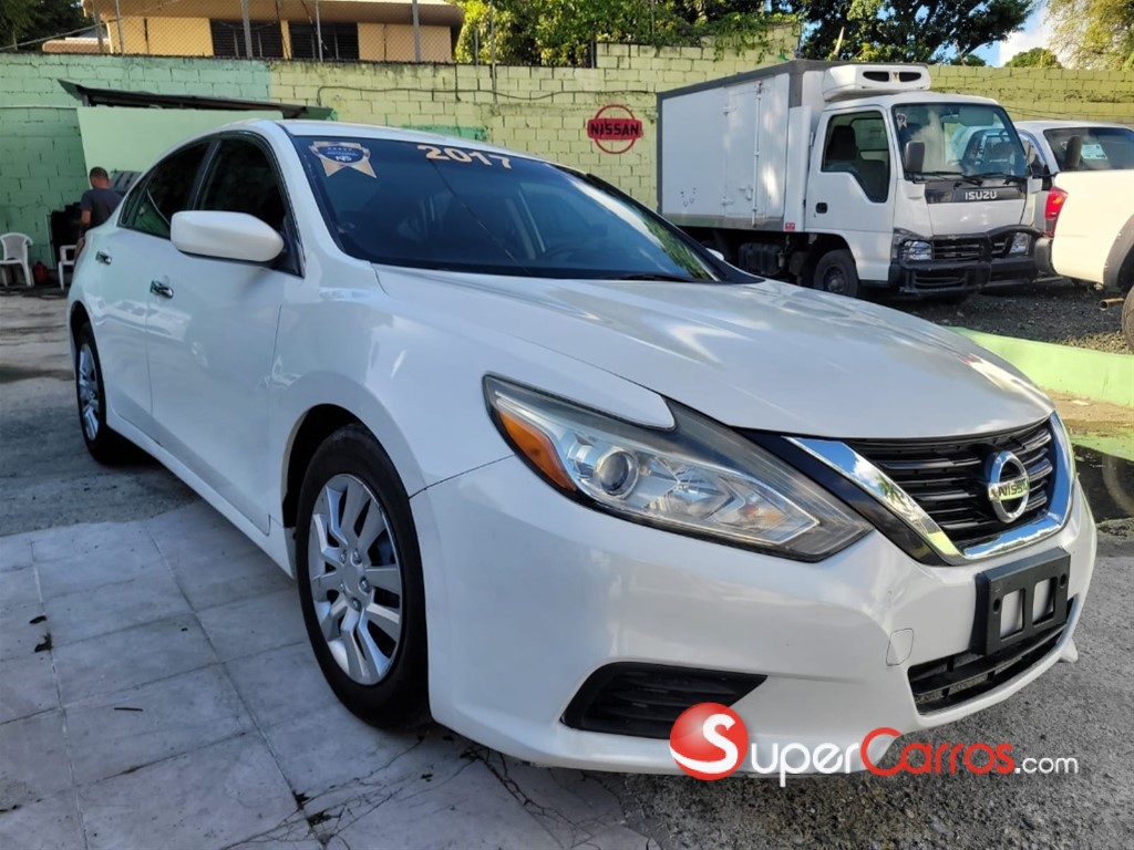 2017 Nissan Altima S