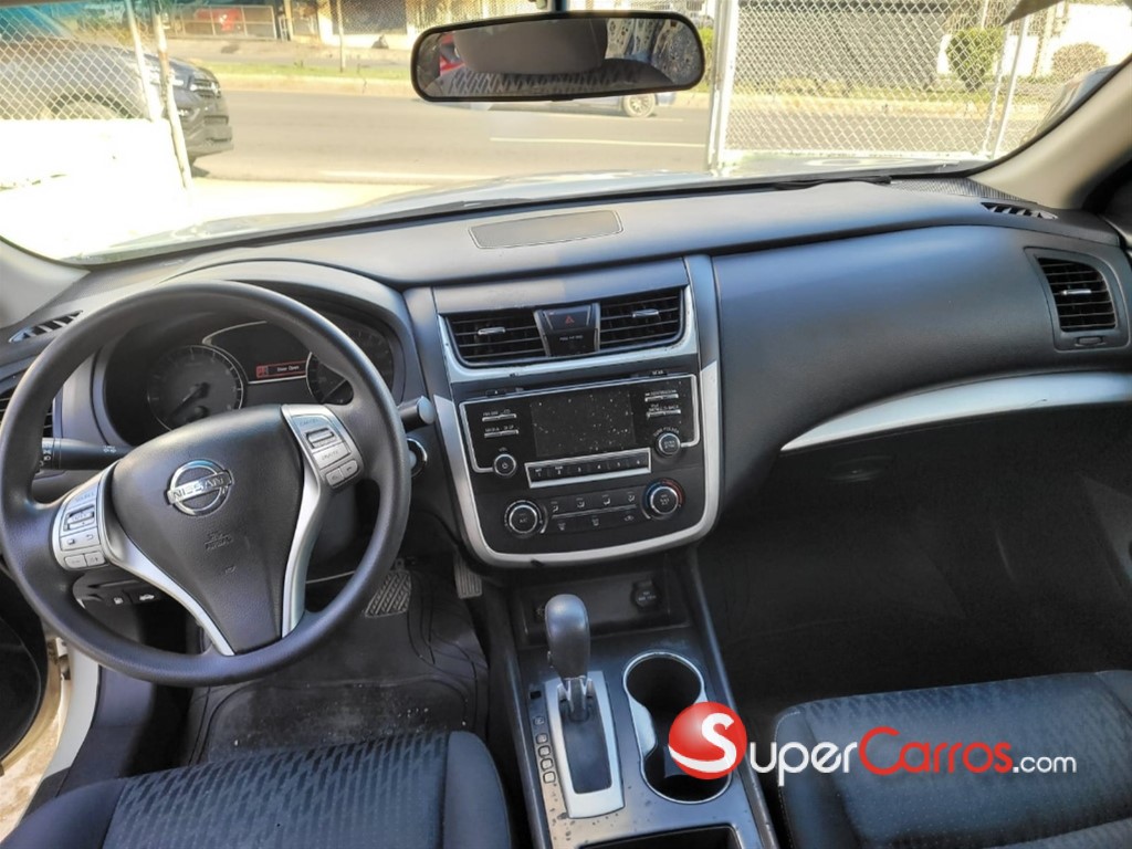 2017 Nissan Altima S — foto 7 / 11