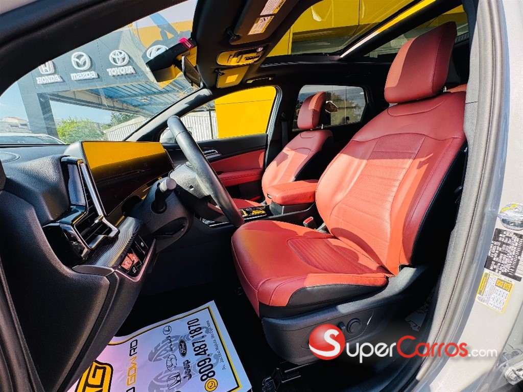 2023 Kia Sportage SX — foto 6 / 12