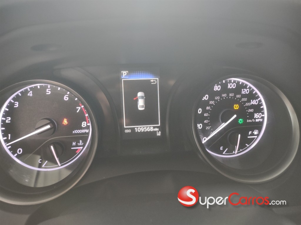 2021 Toyota Camry SE — foto 2 / 11