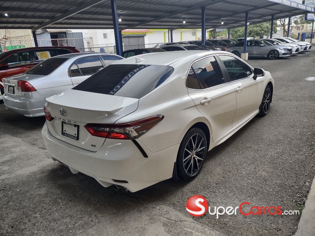 2021 Toyota Camry SE — foto 7 / 11