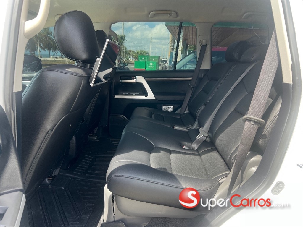 2009 Toyota Land Cruiser — foto 7 / 11