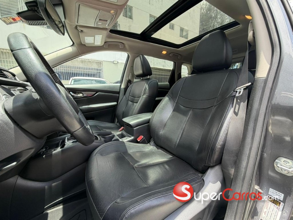 2020 Nissan Rogue SL — foto 5 / 10