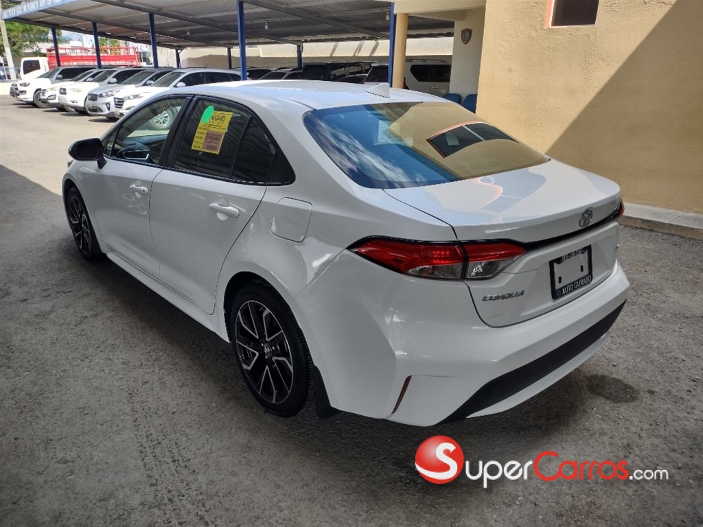 2021 Toyota Corolla LE — foto 3 / 11