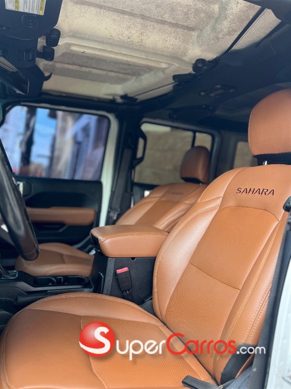 2018 Jeep Wrangler Sahara — foto 7 / 8