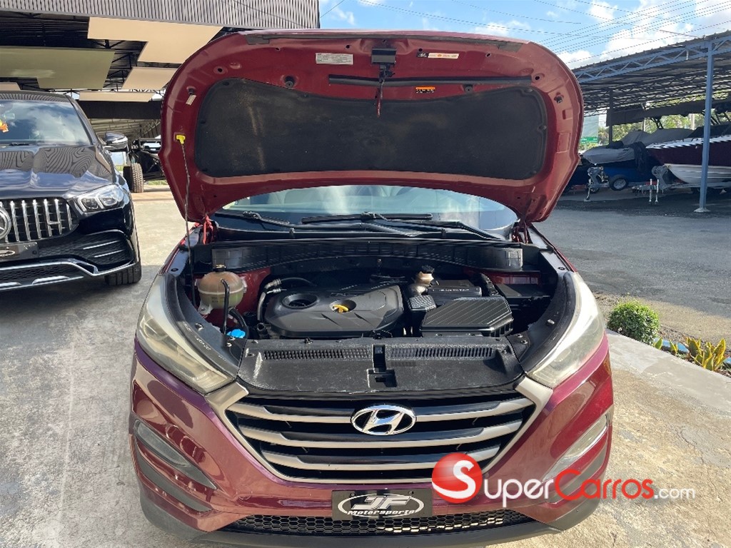 2017 Hyundai Tucson SE — foto 2 / 10