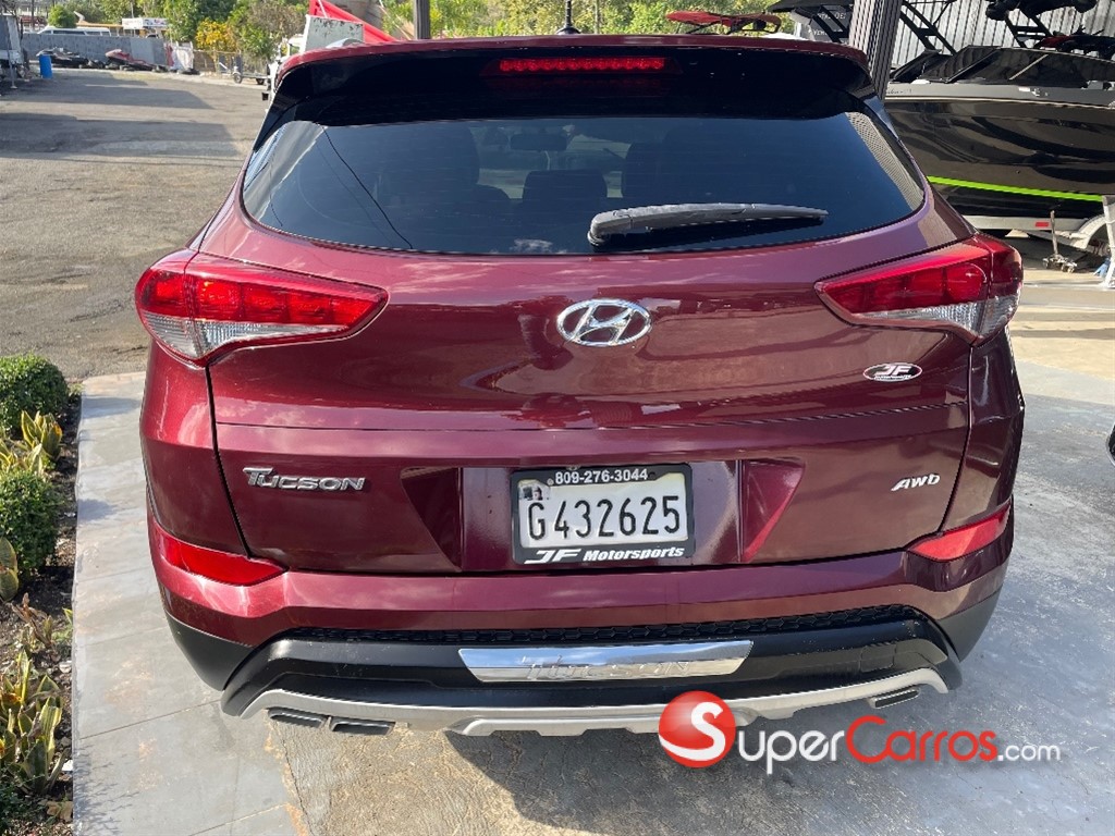 2017 Hyundai Tucson SE — foto 6 / 10