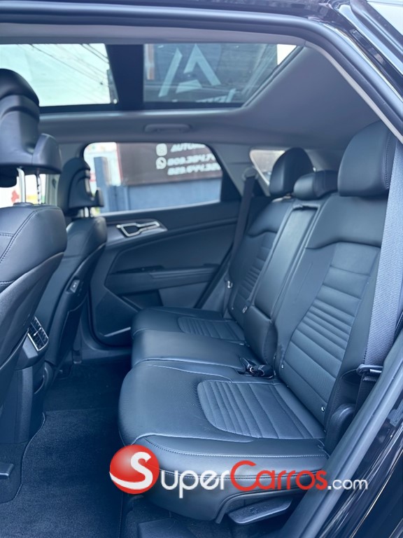 2023 Kia Sportage SX Prestige — foto 8 / 12