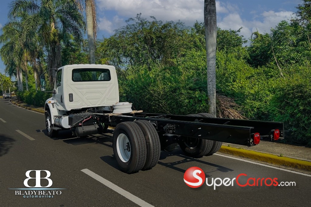 2025 International Camion — foto 6 / 10
