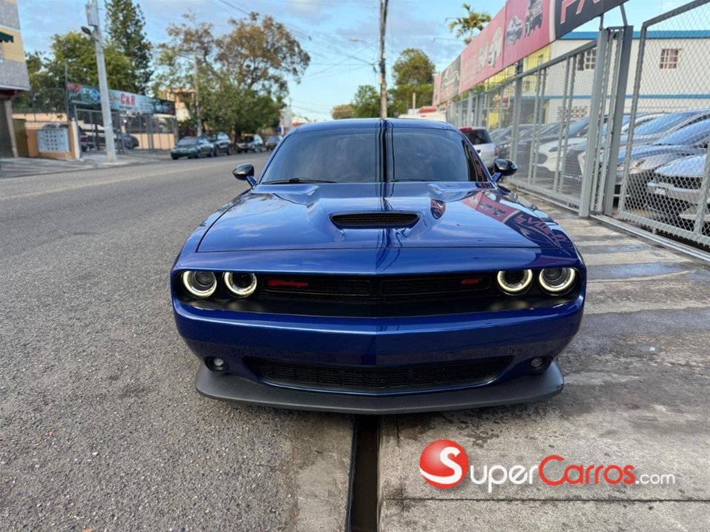 2019 Dodge Challenger SXT — foto 3 / 8