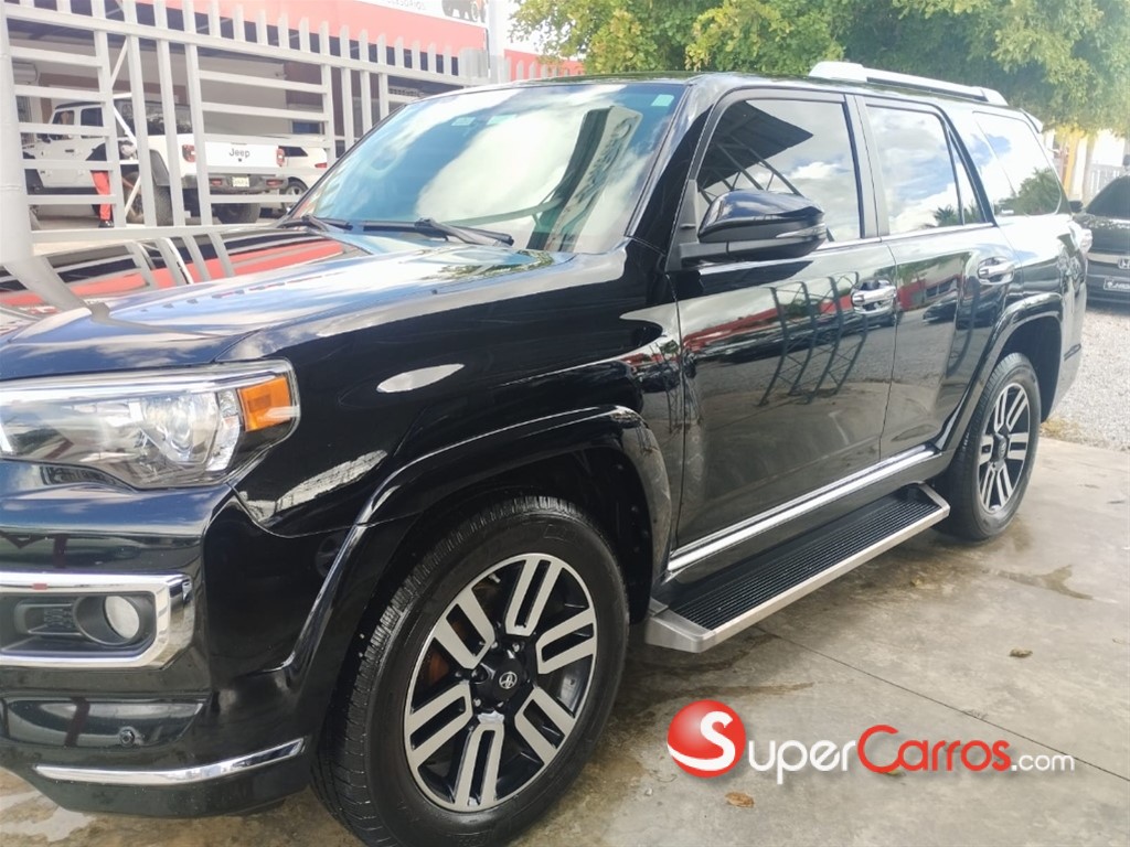 2018 Toyota 4 Runner Limited — foto 2 / 8