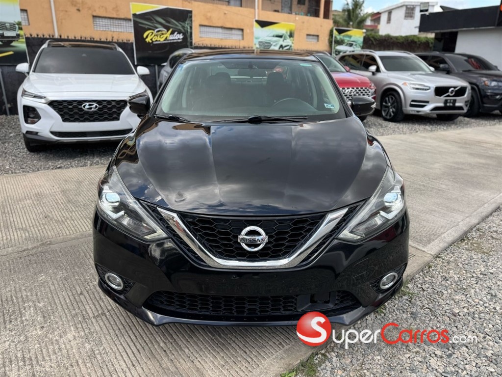 2019 Nissan Sentra SR — foto 2 / 10