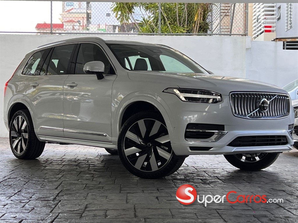 2026 Volvo XC90 Ultimate T8