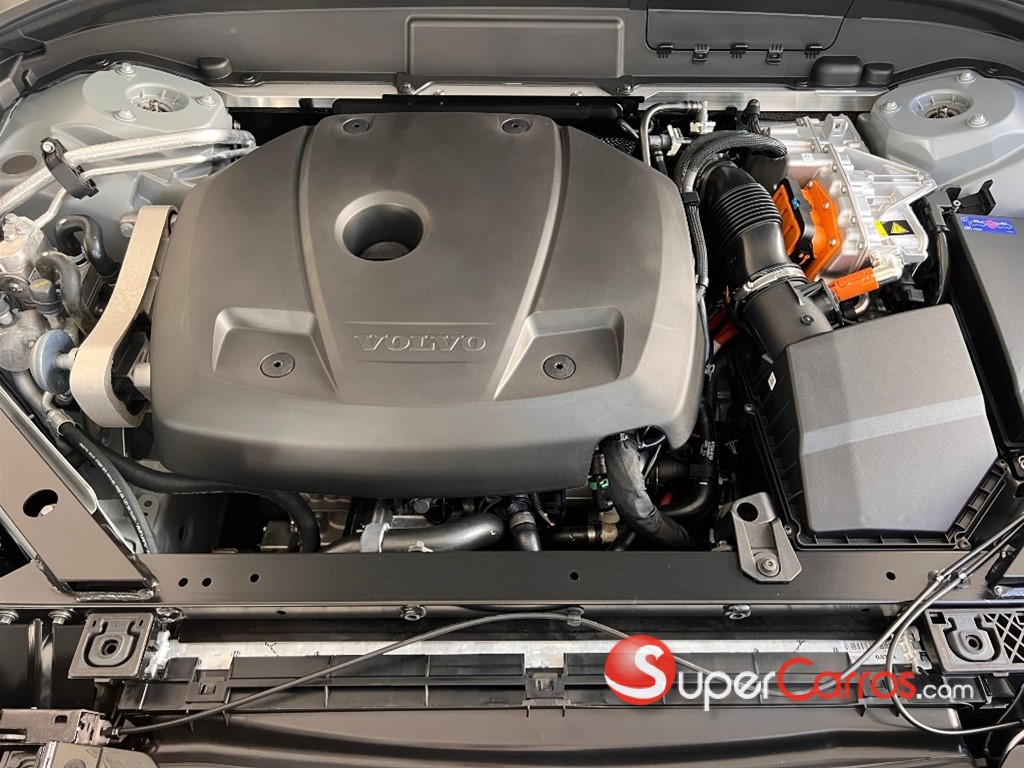 2026 Volvo XC60 T8 Ultimate Recharge — foto 11 / 11