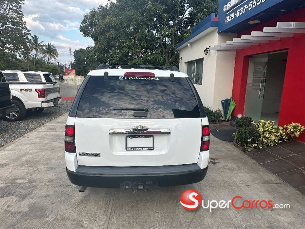 2007 Ford Explorer XLT 4WD — foto 2 / 11