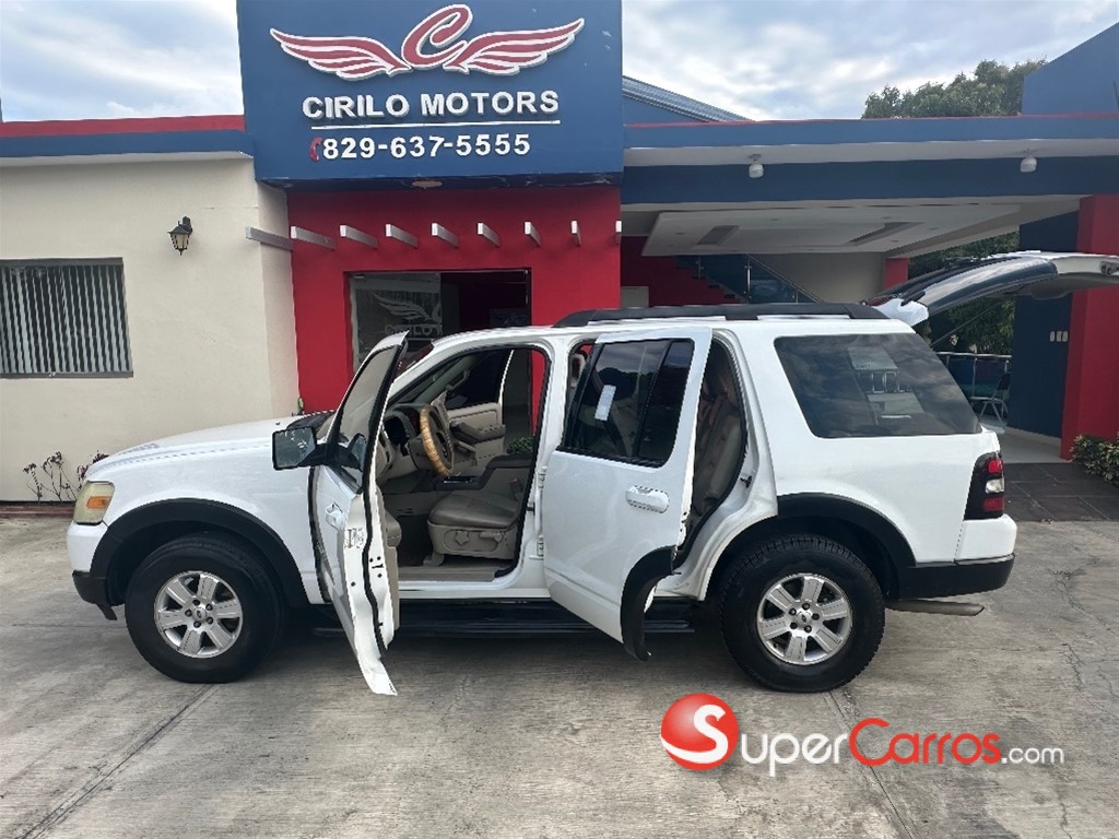 2007 Ford Explorer XLT 4WD — foto 6 / 11