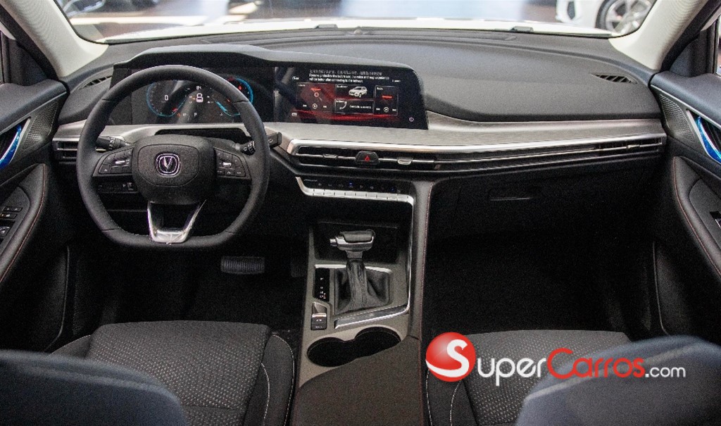 2027 Changan CS 35 Plus — foto 8 / 9