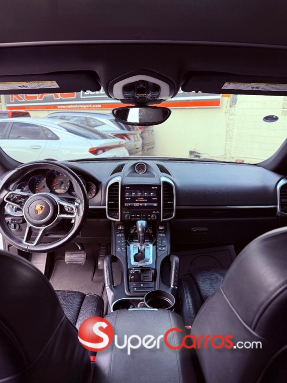 2017 Porsche Cayenne S — foto 5 / 7