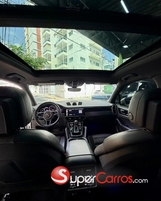 2021 Porsche Cayenne — foto 2 / 7