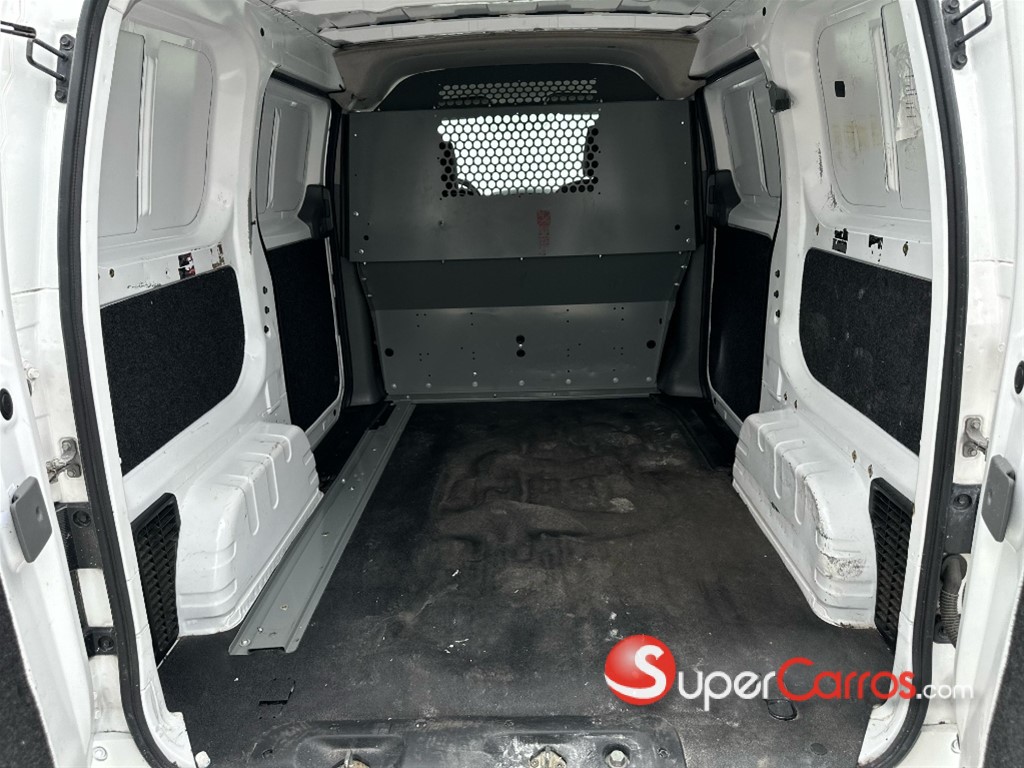 2020 Nissan NV 200 — foto 3 / 11