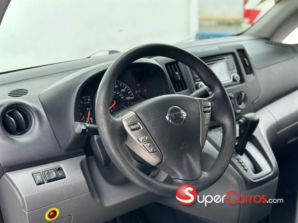 2020 Nissan NV 200 — foto 4 / 11