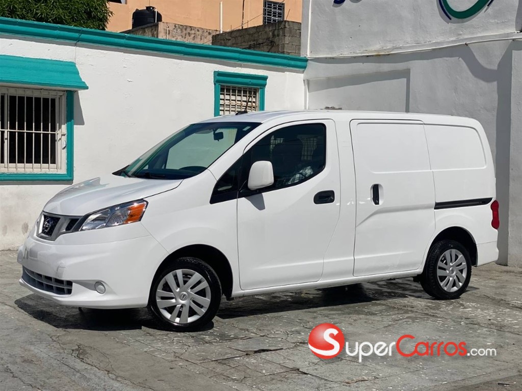 2020 Nissan NV 200 — foto 9 / 11
