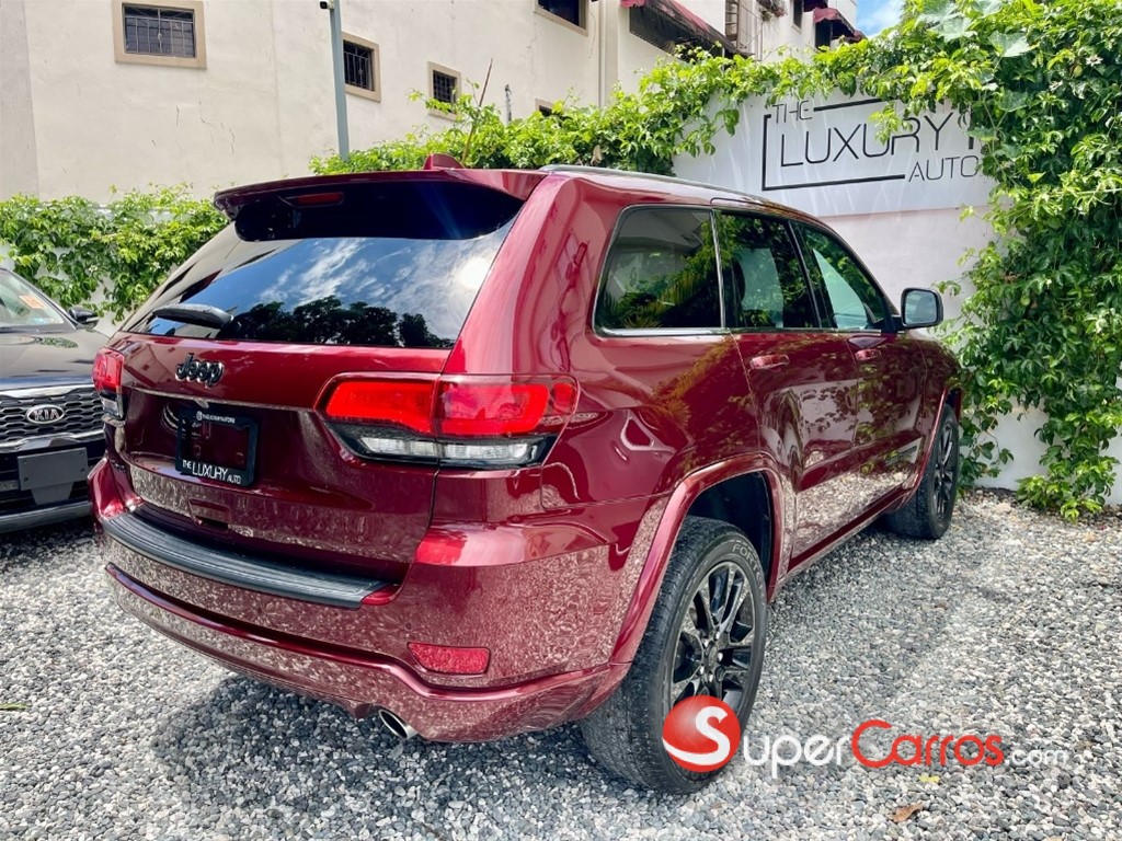 2019 Jeep Grand Cherokee Altitude — foto 6 / 10