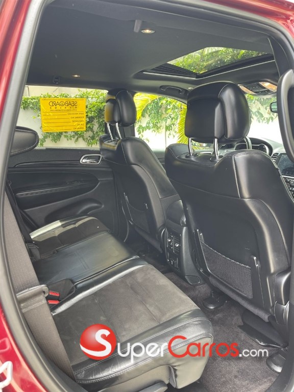 2019 Jeep Grand Cherokee Altitude — foto 9 / 10