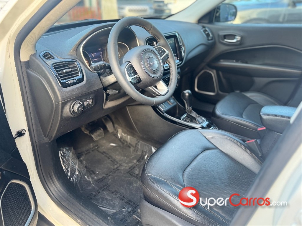 2020 Jeep Compass Limited — foto 9 / 12
