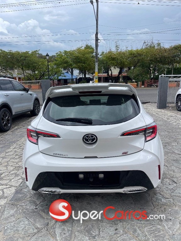 2020 Toyota Corolla Hatchback — foto 4 / 7