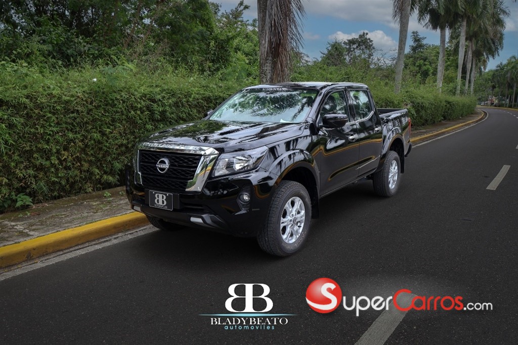 2025 Nissan Frontier XE