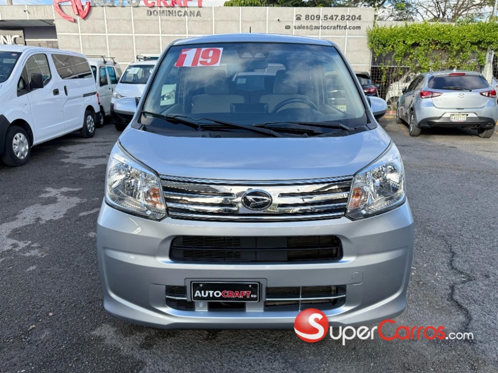 2019 Daihatsu Move — foto 7 / 12