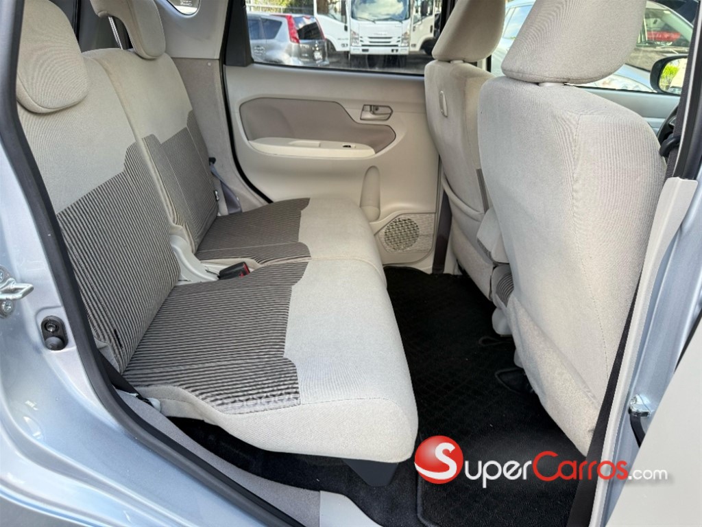 2019 Daihatsu Move — foto 9 / 12