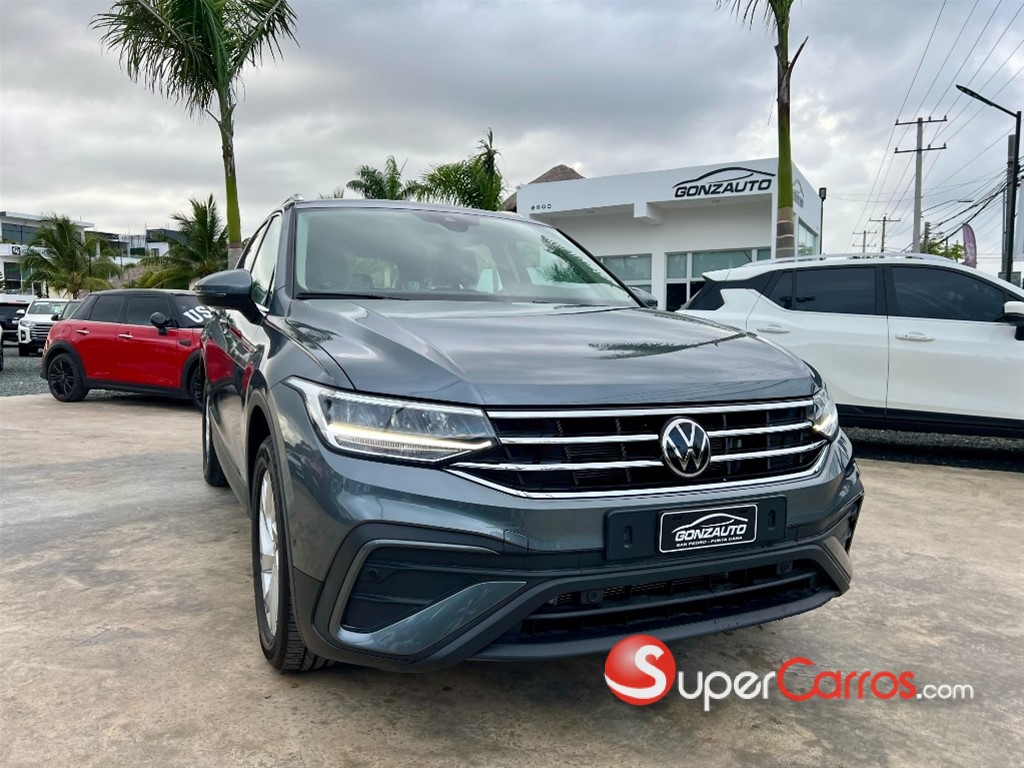 2024 Volkswagen Tiguan 250TSI — foto 2 / 12