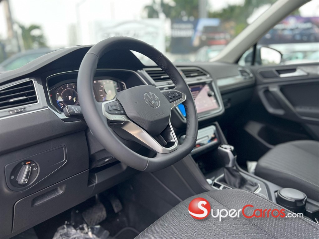 2024 Volkswagen Tiguan 250TSI — foto 6 / 12