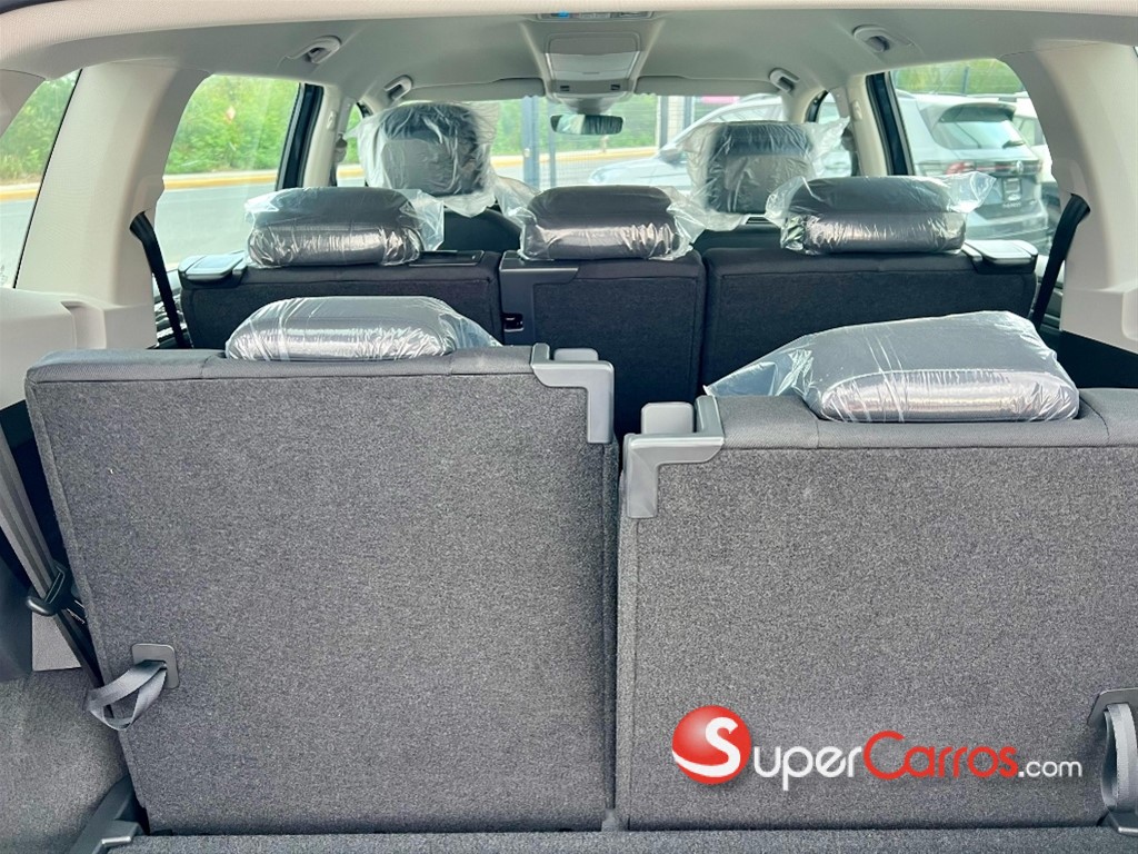 2024 Volkswagen Tiguan 250TSI — foto 11 / 12
