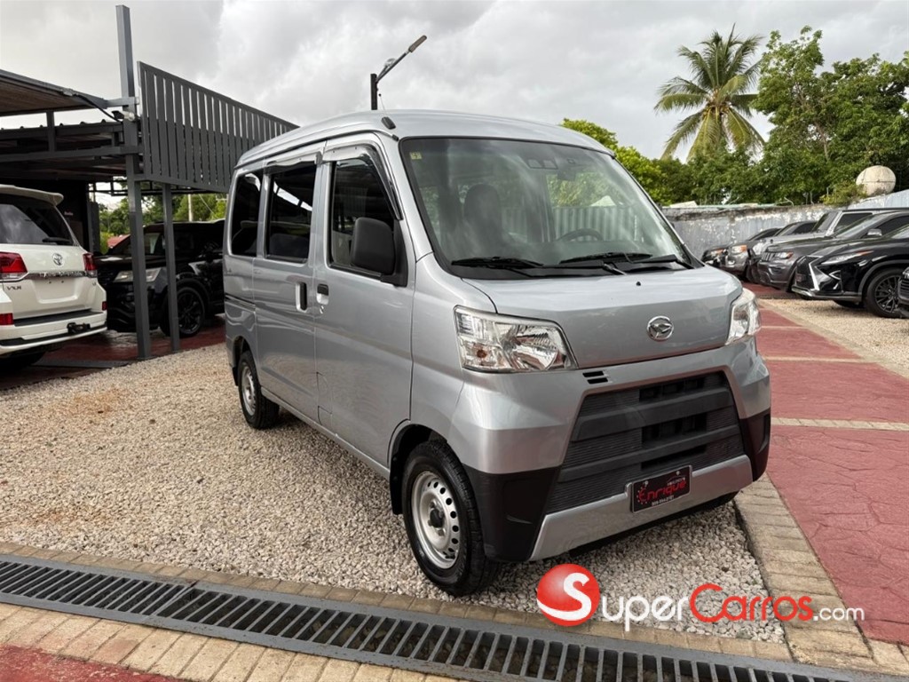 2020 Daihatsu Hijet Minivan