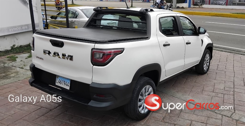 2023 Dodge Ram 700 Bighorn — foto 3 / 7