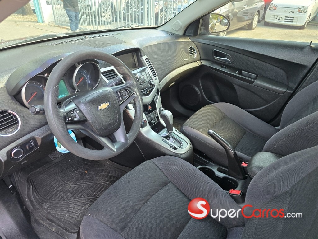 2015 Chevrolet Cruze LT — foto 9 / 9