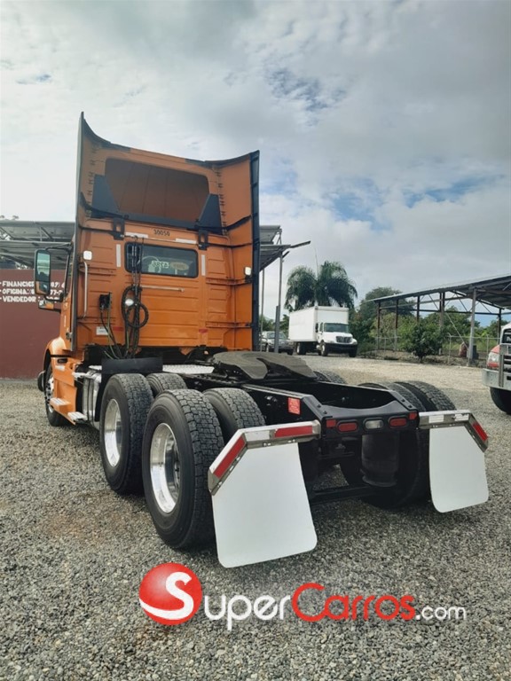 2019 Volvo VNR — foto 7 / 8