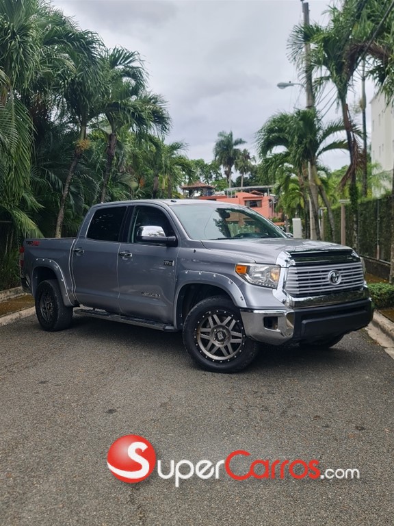 2016 Toyota Tundra — foto 2 / 8