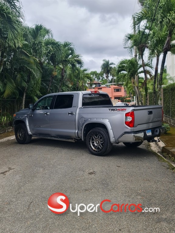 2016 Toyota Tundra — foto 4 / 8