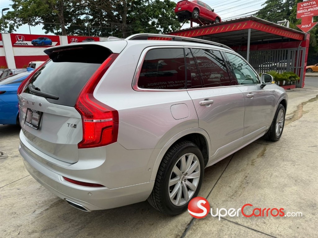 2019 Volvo XC90 Momentum T6 — foto 4 / 12