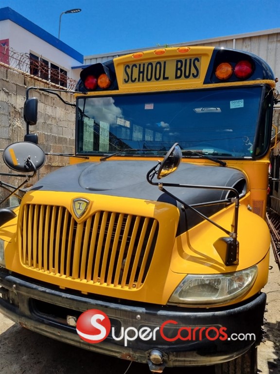 2011 International Autobus — foto 2 / 5