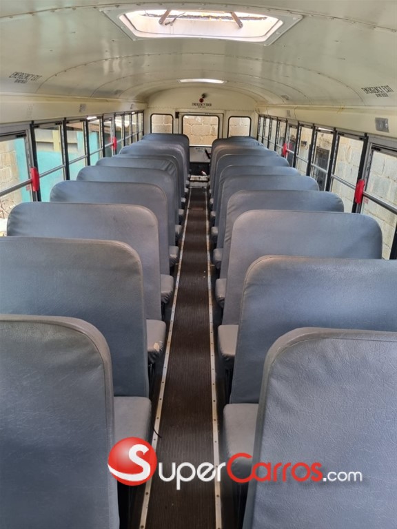 2011 International Autobus — foto 4 / 5