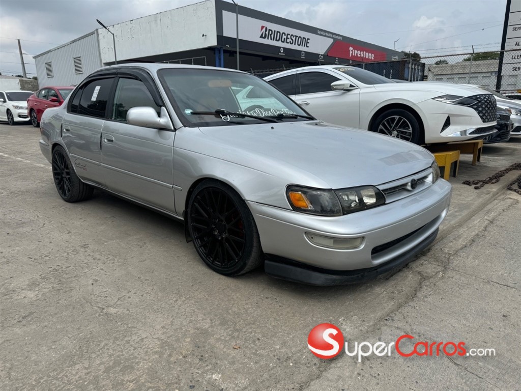 1994 Toyota Corolla — foto 2 / 8