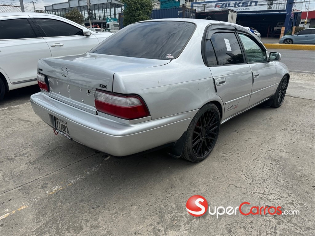 1994 Toyota Corolla — foto 4 / 8