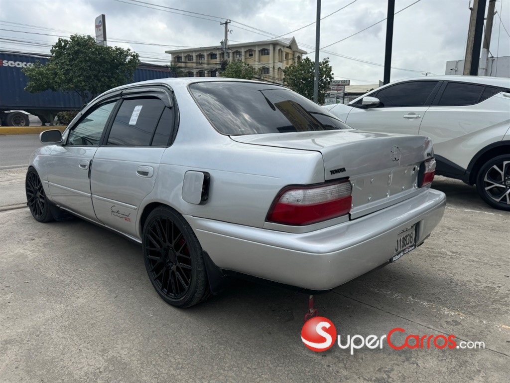 1994 Toyota Corolla — foto 6 / 8